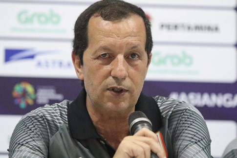 HLV Samir Chammam thẳng thắn thừa nhận cũng không có nhiều thời gian tìm hiểu thông tin về Olympic VN