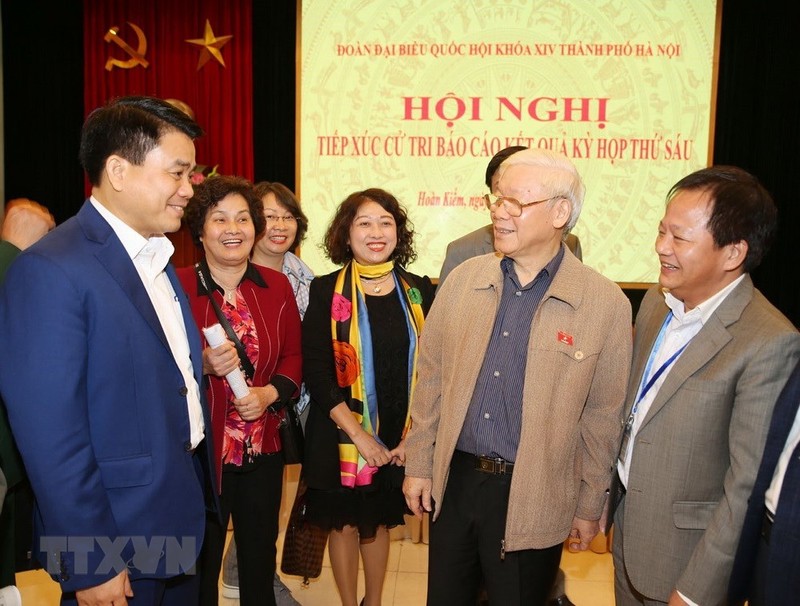 Tổng bí thư, Chủ tịch nước Nguyễn Phú Trọng: "Quan trọng hơn là phải ngăn ngừa tận gốc những sai phạm, khuyết điểm đó một cách căn cơ, bài bản, bằng các quy định, quy chế, bằng luật pháp, chính sách; phải "nhốt" quyền lực vào trong "lồng" cơ chế.". TBT