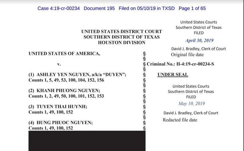 Cáo trạng của cơ quan công tố ở Houston truy tố đường dây kết hôn giả (Ảnh: Zing) Cáo trạng của cơ quan công tố ở Houston truy tố đường dây kết hôn giả (Ảnh: Zing)