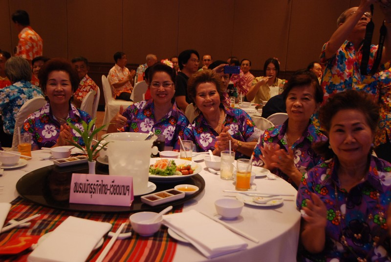 Vui tết với Việt kiều Thái.