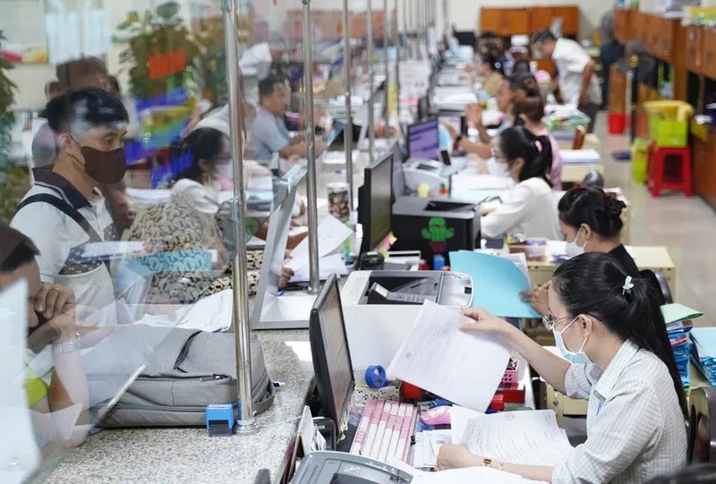 Khi luật hóa những điều tưởng như nhỏ bé như “xin lỗi và phục hồi cho người bị kỷ luật oan”, chúng ta đang tiến một bước dài trên hành trình xây dựng một Nhà nước pháp quyền có trách nhiệm, nhân văn và liêm chính. canbo-1748946564963433250762.jpg