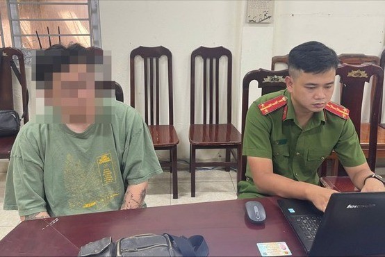 Đặng Chí Thành (31 tuổi, trú tại Hà Nội) bị Cơ quan Cảnh sát điều tra Công an TP Hà Nội tạm giữ hình sự để điều tra về hành vi gây rối trật tự công cộng. 01.jpg