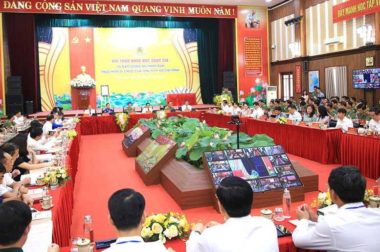 Hội thảo khoa học quốc gia CAND thực hiện Di chúc của Chủ tịch Hồ Chí Minh - Ảnh VGPNN. Hội thảo khoa học quốc gia 55 năm CAND thực hiện Di chúc của Chủ tịch Hồ Chí Minh - Ảnh VGPNN- năm 2024.jpg