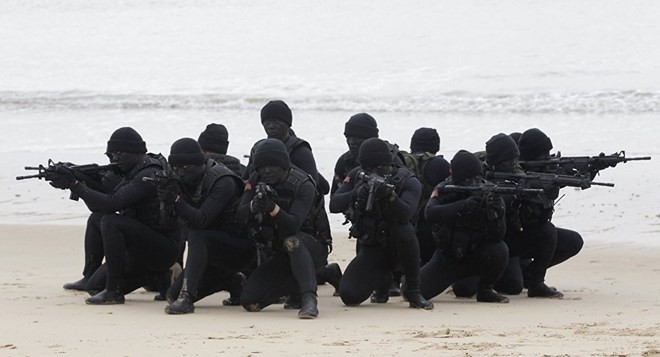 Đài Loan "dằn mặt" Trung Quốc bằng loạt vũ khí mới  ảnh 1