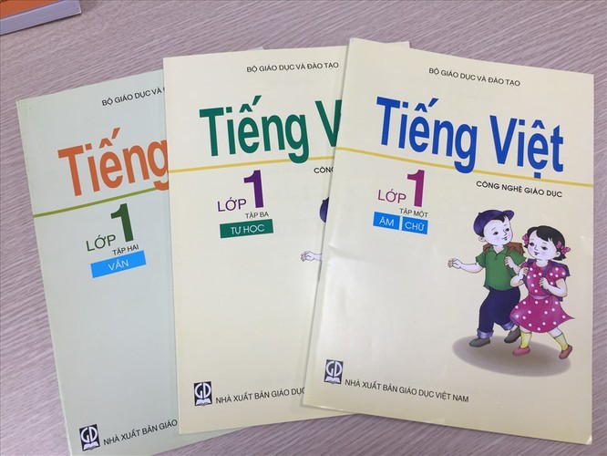 Sách Tiếng Việt 1 Công nghệ giáo dục