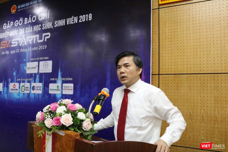 Ông Bùi Văn Linh – Phó Vụ trưởng phụ trách Vụ Giáo dục chính trị và công tác học sinh sinh viên, Phó trưởng ban chỉ đạo Ông Bùi Văn Linh – Phó Vụ trưởng phụ trách Vụ Giáo dục chính trị và công tác học sinh sinh viên, Phó trưởng ban chỉ đạo