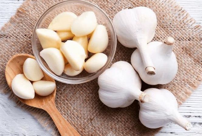 Tỏi là vị thuốc chữa được nhiều bệnh khác nhau Tỏi là vị thuốc chữa được nhiều bệnh khác nhau