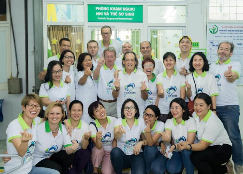 Quỹ Thiện Nhân and Friends