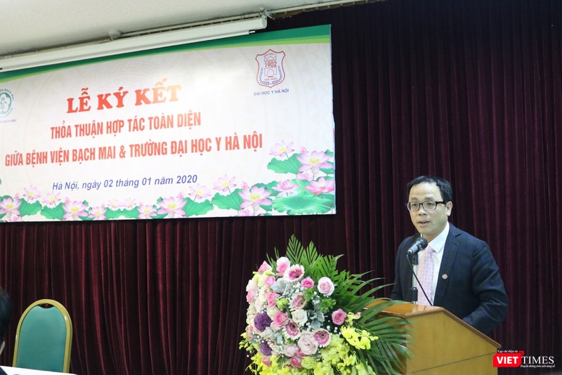 GS.TS. Tạ Thành Văn – Hiệu trưởng Trường Đại học Y Hà Nội GS.TS. Tạ Thành Văn – Hiệu trưởng Trường Đại học Y Hà Nội