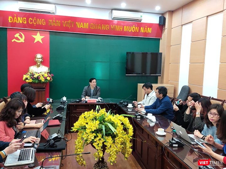 Toàn cảnh cuộc họp cung cấp thông tin về dịch bệnh viêm đường hô hấp cấp do nCoV. Ảnh: Minh Thúy Toàn cảnh cuộc họp cung cấp thông tin về dịch bệnh viêm đường hô hấp cấp do nCoV. Ảnh: Minh Thúy