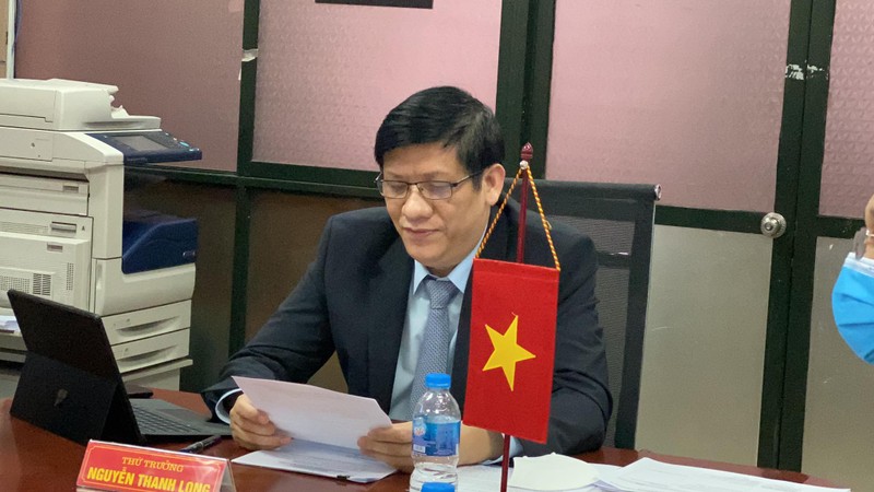 Thứ trưởng Bộ Y tế Nguyễn Thanh Long. Ảnh: Phạm Hằng Thứ trưởng Bộ Y tế Nguyễn Thanh Long. Ảnh: Phạm Hằng