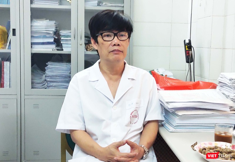 PGS. TS. Bùi Vũ Huy – nguyên Trưởng Khoa Nhi Bệnh viện Bệnh Nhiệt đới Trung ương, giảng viên cao cấp Bộ môn Truyền nhiễm Đại học Y Hà Nội. Ảnh: Minh Thúy PGS. TS. Bùi Vũ Huy – nguyên Trưởng Khoa Nhi Bệnh viện Bệnh Nhiệt đới Trung ương, giảng viên cao cấp Bộ môn Truyền nhiễm Đại học Y Hà Nội. Ảnh: Minh Thúy