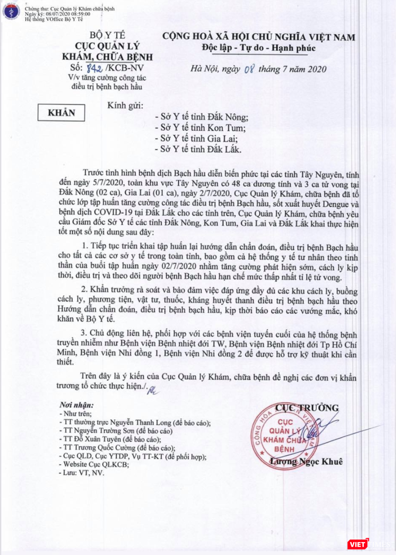 Công văn khẩn của Cục Quản lý Khám, chữa bệnh (Bộ Y tế) yêu cầu tăng cường công tác điều trị bệnh bạch hầu (Ảnh: Minh Thúy) Công văn khẩn của Cục Quản lý Khám, chữa bệnh (Bộ Y tế) yêu cầu tăng cường công tác điều trị bệnh bạch hầu (Ảnh: Minh Thúy)