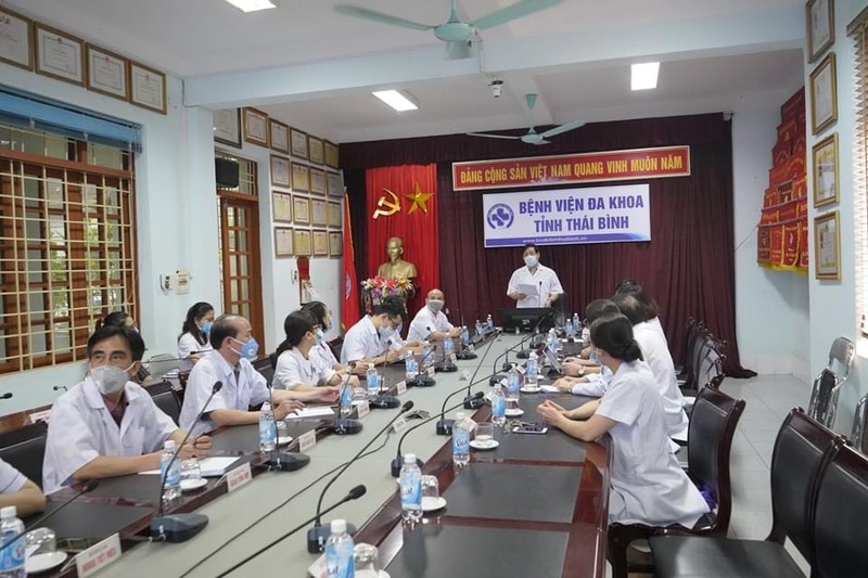 Đoàn công tác của Bộ Y tế làm việc tại Bệnh viện Đa khoa tỉnh Thái Bình (Ảnh: Lê Hảo) Đoàn công tác của Bộ Y tế làm việc tại Bệnh viện Đa khoa tỉnh Thái Bình (Ảnh: Lê Hảo)