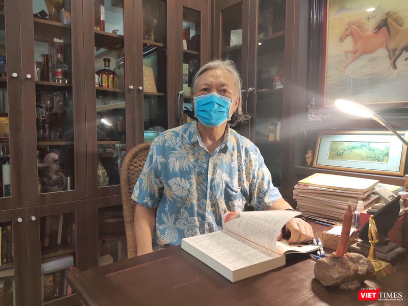 "Phải có thầy thuốc khảo sát trực tiếp bệnh nhân mắc COVID-19 về mặt y học cổ truyền" - ông Khánh nói (Ảnh: Minh Thúy)