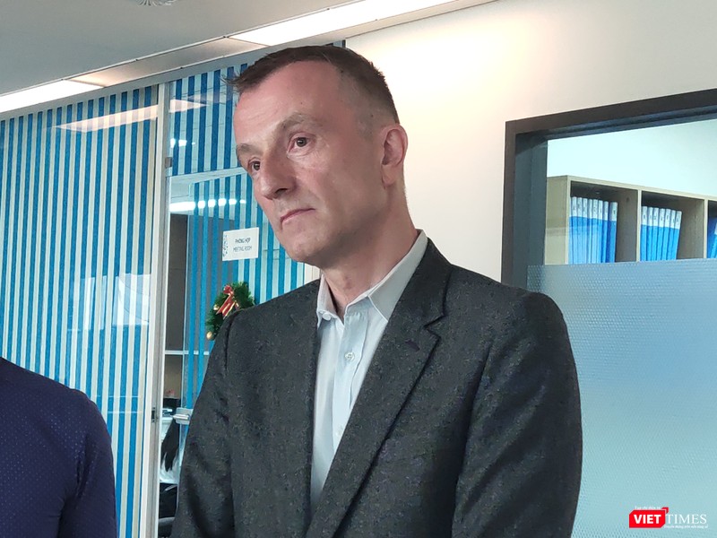 Ông Jozef Alfons Peeters - Tổng Giám đốc Bệnh viện Việt Pháp (Ảnh: Minh Thuý)