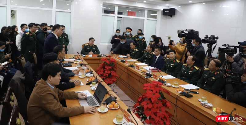 Họp báo thông tin về thử nghiệm vaccine phòng COVID-19 trên người (Ảnh: Minh Thuý)