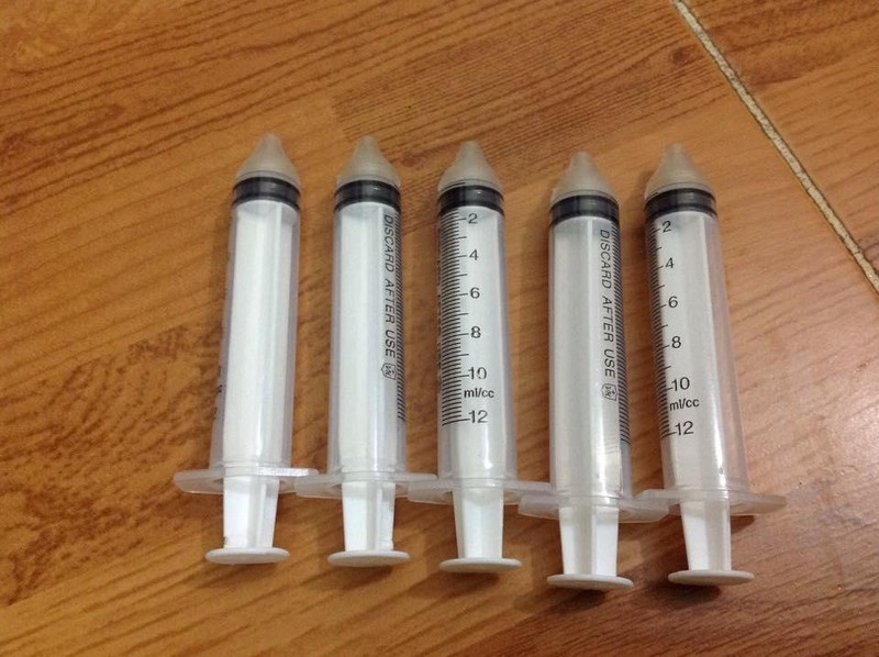 Xi lanh rửa mũi (Ảnh minh hoạ)