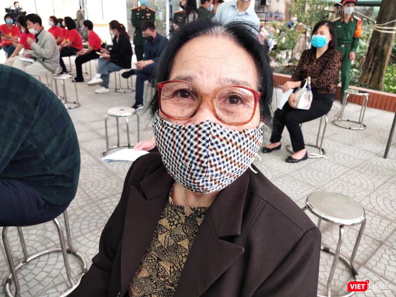 Bà N.T.K., 71 tuổi (Ảnh - Minh Thuý) Bà N.T.K., 71 tuổi (Ảnh - Minh Thuý)