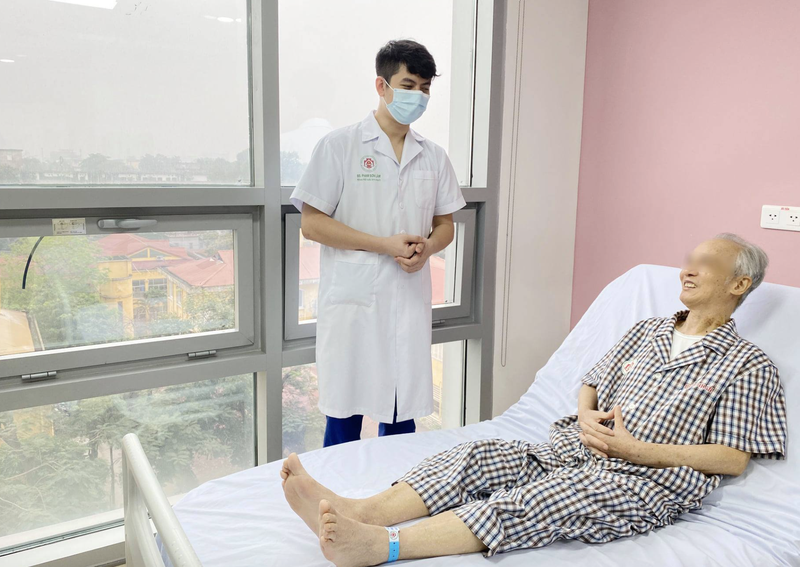 Sau khi thực hiện kỹ thuật bệnh nhân nhanh chóng hồi phục, khả năng gắng sức được cải thiện rõ rệt (Ảnh - BVCC) Sau khi thực hiện kỹ thuật bệnh nhân nhanh chóng hồi phục, khả năng gắng sức được cải thiện rõ rệt (Ảnh - BVCC)