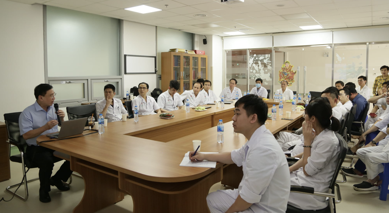 Toàn cảnh buổi Hội thảo khoa học về kỹ về kỹ thuật thay van động mạch chủ qua da tại Viện tim mạch của Bệnh viện (Ảnh - BVCC) Toàn cảnh buổi Hội thảo khoa học về kỹ về kỹ thuật thay van động mạch chủ qua da tại Viện tim mạch của Bệnh viện (Ảnh - BVCC)