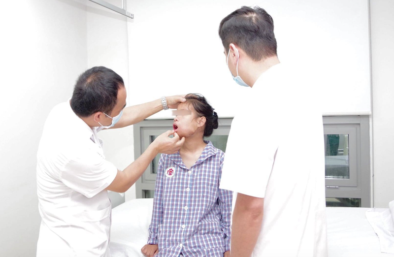 Sau phẫu thuật, khối u của bệnh nhân đã được loại bỏ thành công (Ảnh - BVCC) Sau phẫu thuật, khối u của bệnh nhân đã được loại bỏ thành công (Ảnh - BVCC)