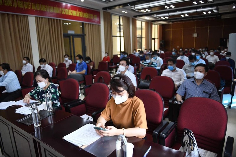 Các cán bộ dự họp (Ảnh - Anh Tuấn)