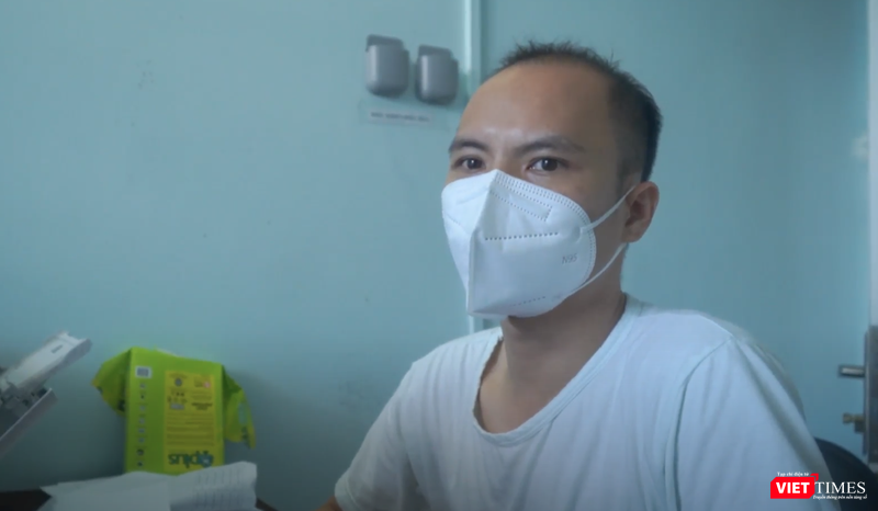 BS. Dưỡng chia sẻ về quá trình sáng tạo ra thuật toán, phần mềm nhập dữ liệu thông tin bệnh nhân COVID-19 (Ảnh - Lê Minh, nguồn: BYT) BS. Dưỡng chia sẻ về quá trình sáng tạo ra thuật toán, phần mềm nhập dữ liệu thông tin bệnh nhân COVID-19 (Ảnh - Lê Minh, nguồn: BYT)