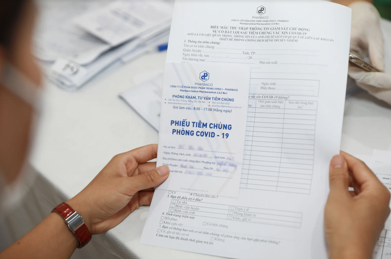 Phiếu tiêm chủng phòng Covid-19, những” hộ chiếu vaccine” (Ảnh - Pharbaco)