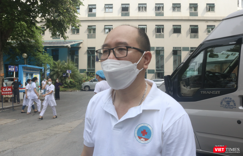 BS. Vũ Hoài Nam - Phó Trưởng Khoa Bệnh Nhiệt đới, Bệnh viện Hữu Nghị (Ảnh - Minh Thuý) BS. Vũ Hoài Nam - Phó Trưởng Khoa Bệnh Nhiệt đới, Bệnh viện Hữu Nghị (Ảnh - Minh Thuý)