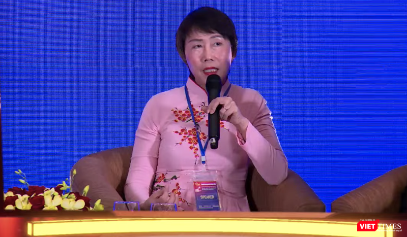 GS.TS. Từ Thị Loan – nguyên Viện trưởng Viện Văn hoá nghệ thuật Quốc gia Việt Nam (Ảnh - Minh Thuý)