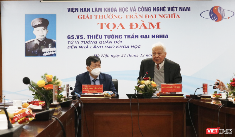 Toạ đàm về GS.VS. Trần Đại Nghĩa - từ vị tướng quân đội đến nhà lãnh đạo khoa học do Viện Hàn Lâm KH&CN Việt Nam tổ chức (Ảnh - Minh Thuý)