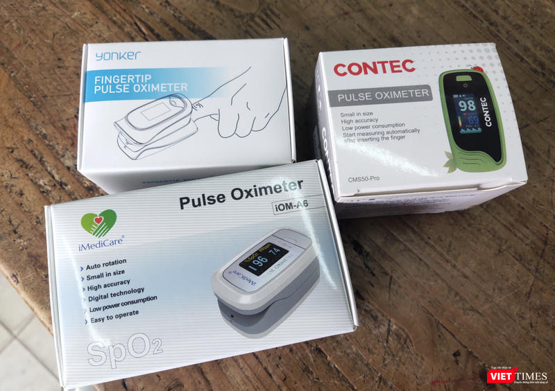 Máy đo SpO2 giá từ 600-850.000 đồng/máy (Ảnh - Minh Thuý)