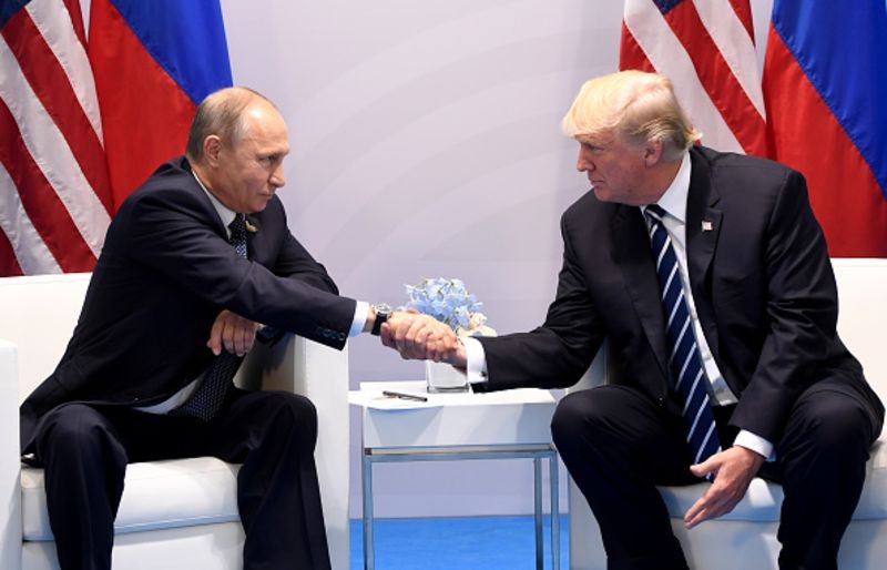 Tổng thống Nga Vladimir Putin và tổng thống Mỹ Donald Trump. Tổng thống Nga Vladimir Putin và tổng thống Mỹ Donald Trump.