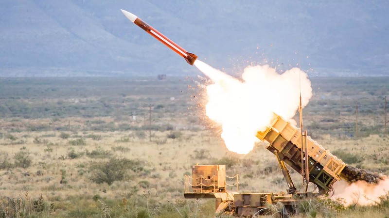 Tên lửa Patriot bị nhiều chuyên gia đánh giá là có hiệu quả yếu kém.