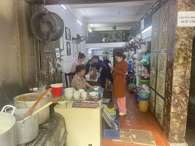 Quán phở (ảnh: nld) edit-chu-quan-pho-7200.png