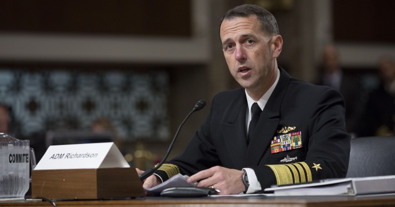 Đô đốc John Richardson