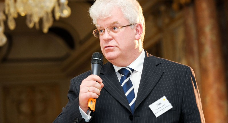 Đại diện thường trực của Nga tại EU Vladimir Chizhov.