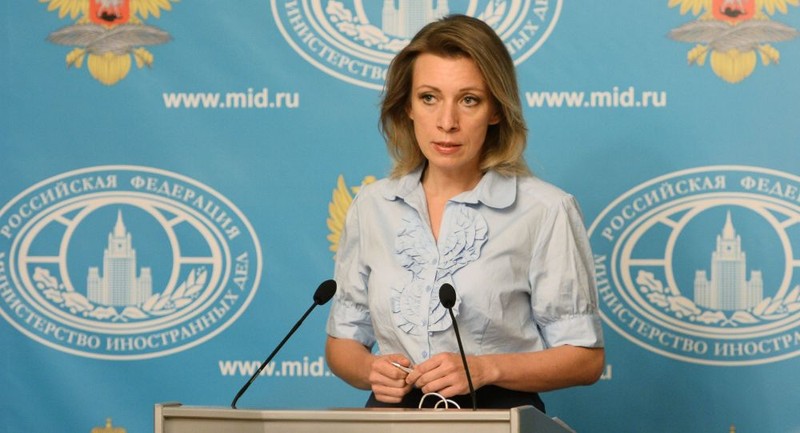 Bà Zakharova.