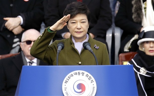 Bà Park Geun-hye.