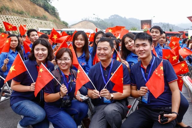 Đại biểu thanh niên hai nước tham gia Liên hoan Thanh niên Việt Nam – Trung Quốc lần thứ III - (Ảnh minh họa, tác giả Bảo Anh, nguồn: Báo Điện tử Đảng Cộng sản Việt Nam).