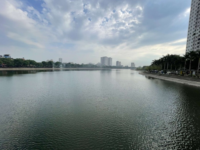 Hồ Linh Đàm ngày 19/9. Anh 1.jpg