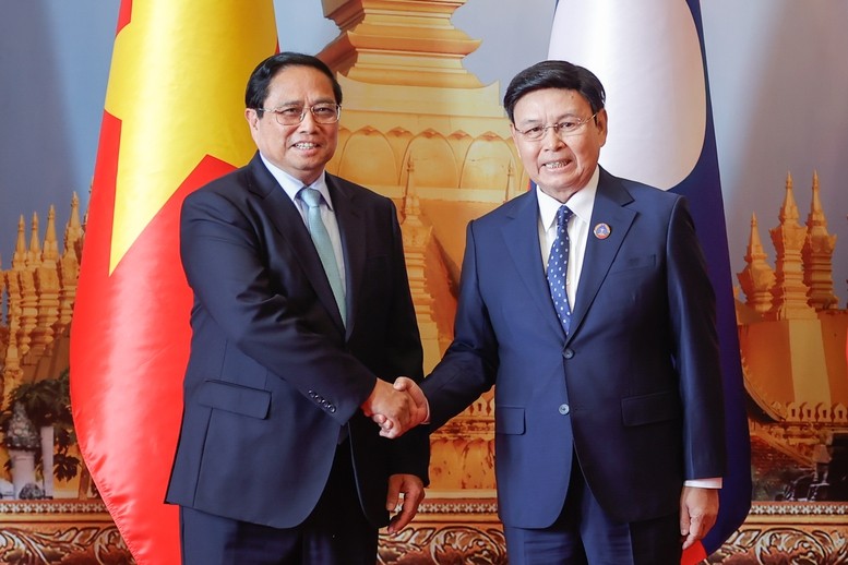 Thủ tướng Phạm Minh Chính hội kiến với Chủ tịch Quốc hội Lào Saysomphone Phomvihane. (Ảnh: VGP/Nhật Bắc) Anh 2.jpg