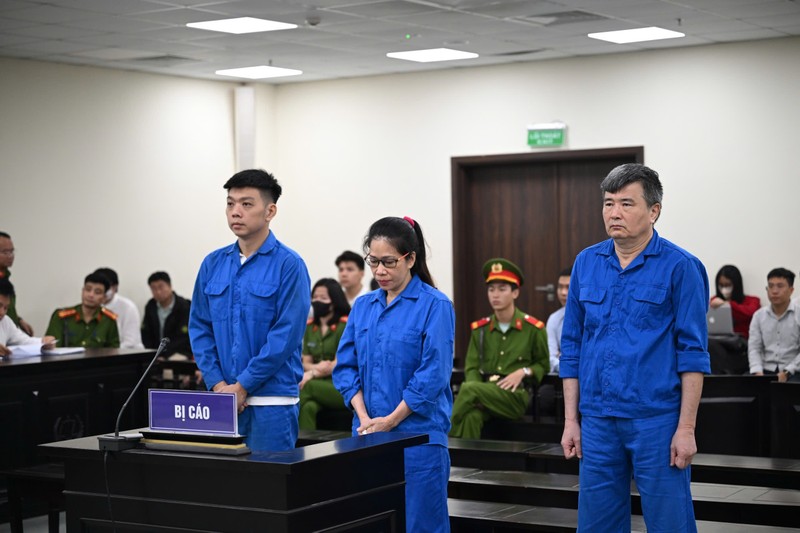 Các bị cáo tại phiên tòa. Ảnh: N.T. Anh 1.jpeg