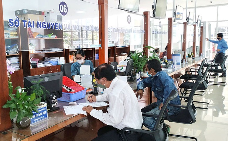 Thủ tướng yêu cầu bố trí lại trụ sở, cơ sở vật chất sau sắp xếp, tổ chức bộ máy, đơn vị hành chính các cấp không để thất thoát. Ảnh: VGP. Anh 1.jpg