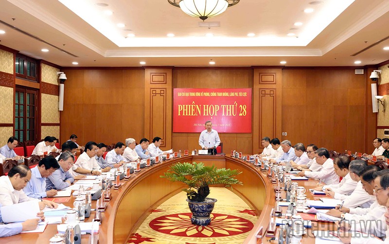 Toàn cảnh phiên họp. Ảnh: Noichinh.vn. Anh 1.jpg