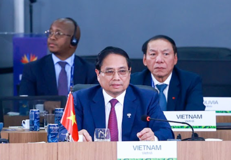 Thủ tướng Phạm Minh Chính phát biểu tại Phiên thảo luận cấp cao BRICS mở rộng. Ảnh: VGP. Anh 1.png