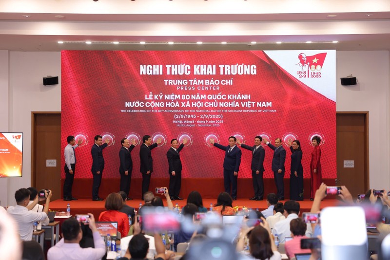Nghi thức khai trương Trung tâm Báo chí A80. Ảnh: N. Hòa. Anh 1.jpeg