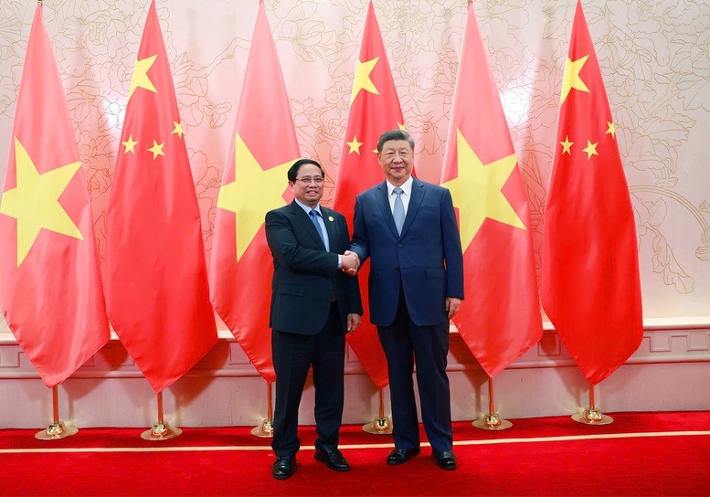 Thủ tướng Phạm Minh Chính hội kiến Tổng Bí thư, Chủ tịch nước Trung Quốc. Ảnh: VGP/Nhật Bắc. Anh 1.jpg