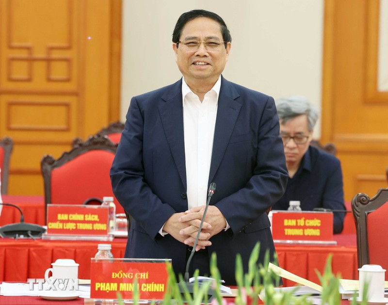 Thủ tướng Phạm Minh Chính phát biểu tại buổi làm việc của Bộ Chính trị với Ban Thường vụ Đảng ủy Chính phủ. Ảnh: TTXVN. Anh 1.jpg